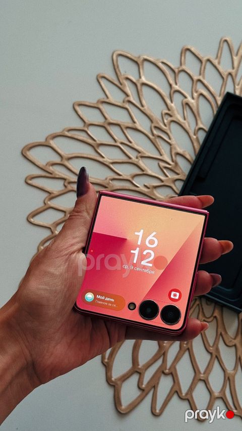 Samsung Z Flip, rəng - Qırmızı, İki sim kartlı — Bakı