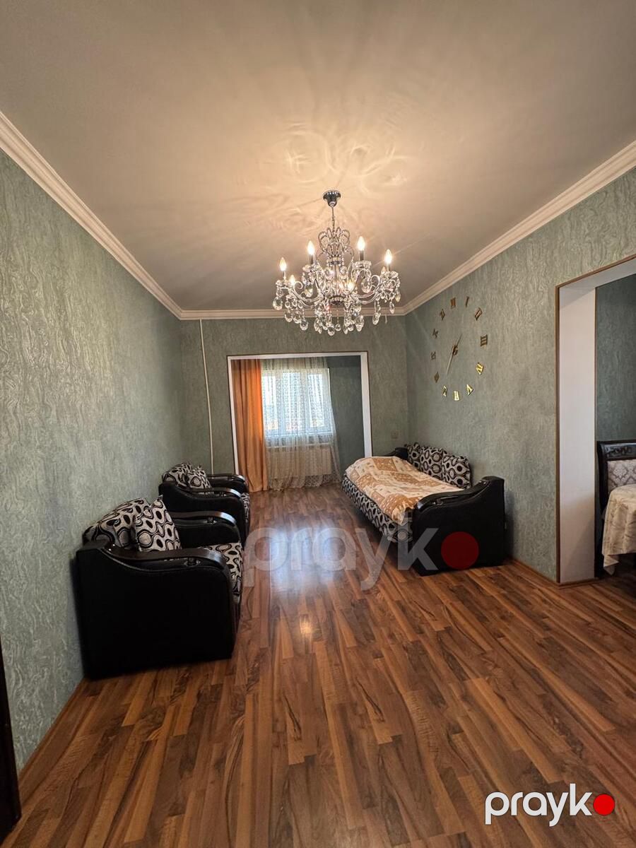 Satılır 2 otaqlı köhnə tikili 65 m² — Mənzil, Bakı (7)