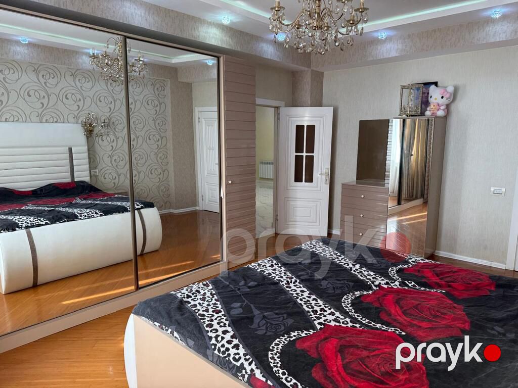 Satılır 4 otaqlı yeni tikili 176 m² — Mənzil, Bakı (7)