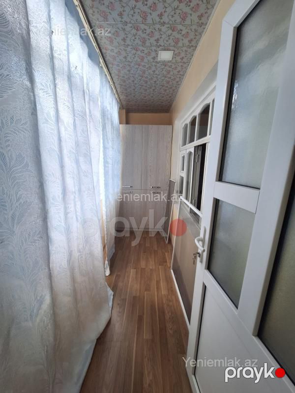 Satılır 3 otaqlı Bina evi menzil (Köhnə tikili), 72 m², 10-cu mikrorayon — Mənzil, Sumqayıt (11)