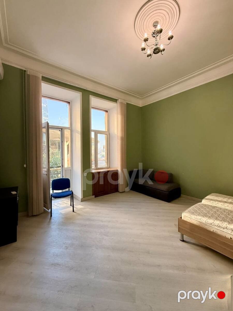 İcarəyə verilir 1 otaqlı köhnə tikili 45 m² — Mənzil, Bakı (2)