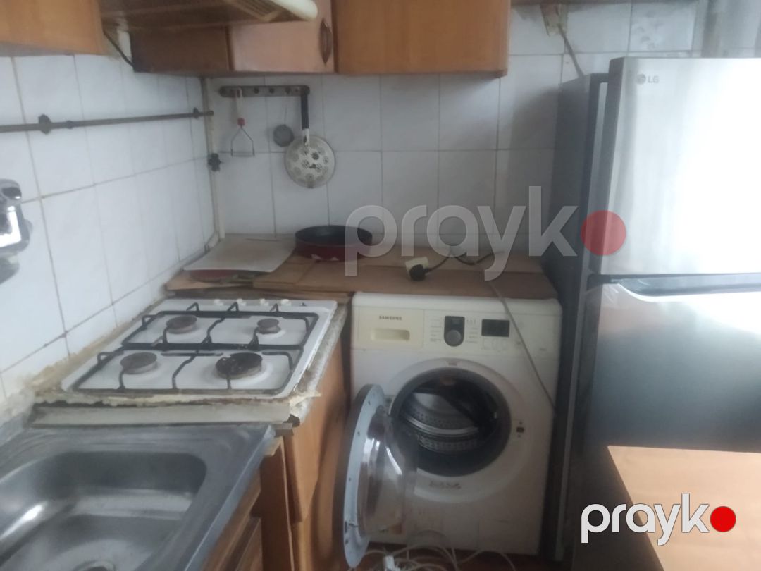 Satılır 2 otaqlı köhnə tikili 65 m² — Mənzil, Bakı (2)