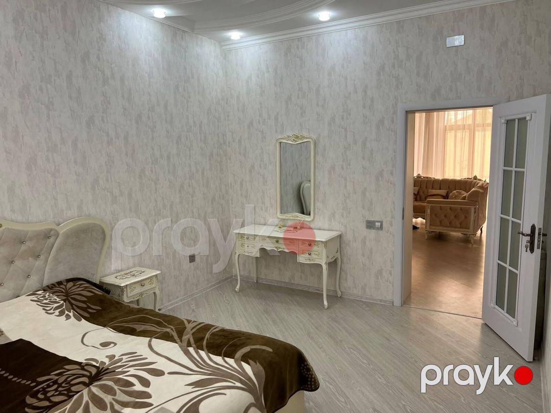 Satılır 5 otaqlı həyət evi/bağ evi 301 m² — Ev, villa, Bakı (8)