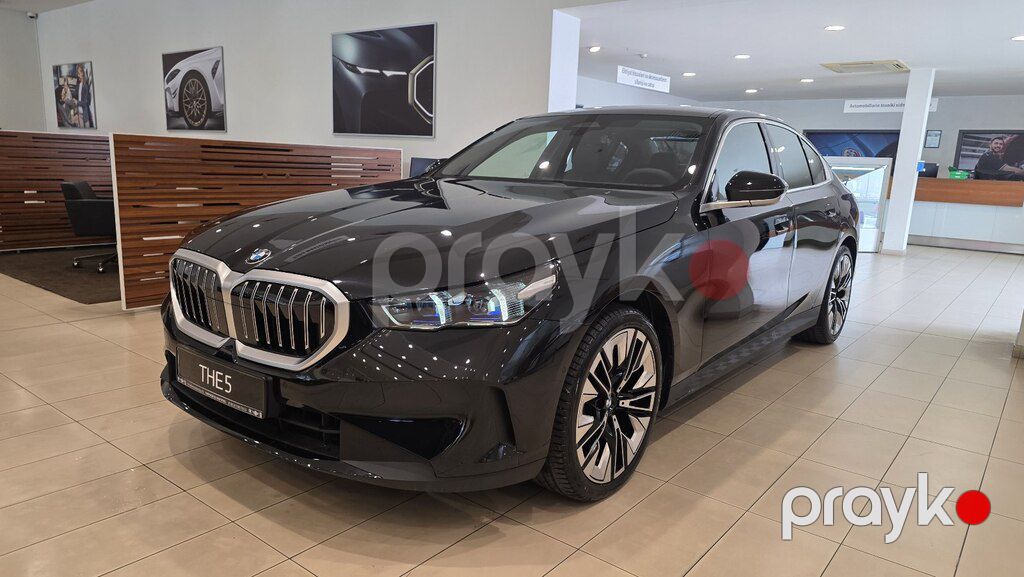 BMW 520, 2.0 L, 2025 il, yeni — Avtomobillər, Bakı (5)