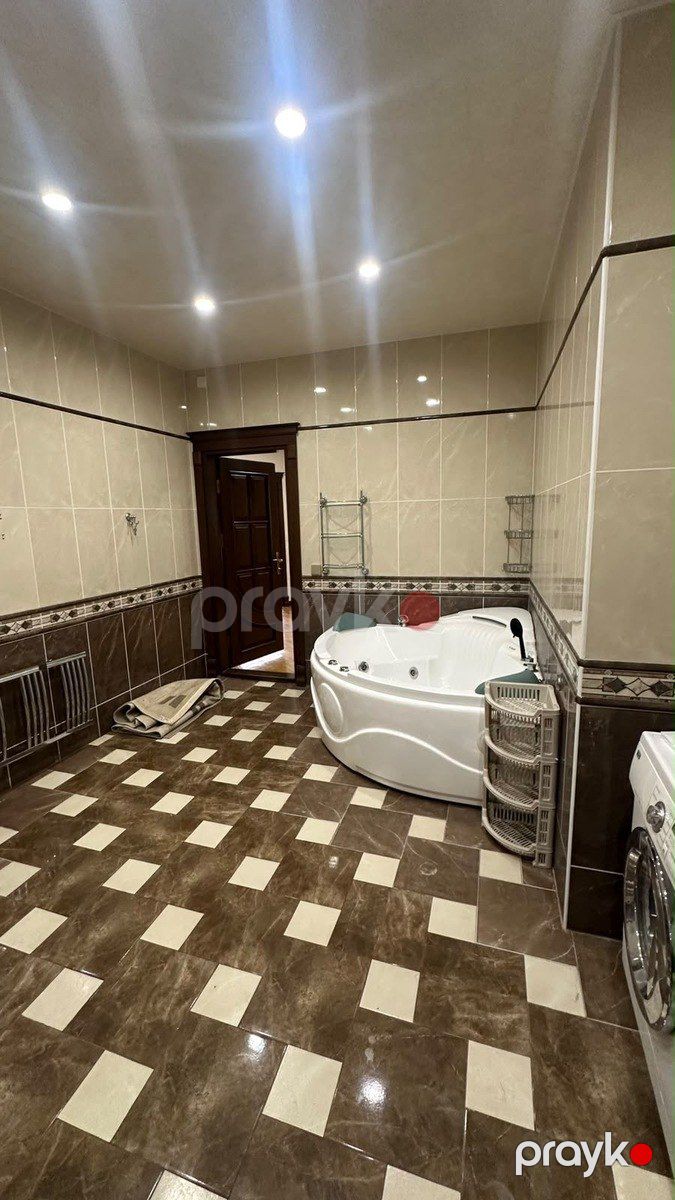 İcarəyə verilir 5 otaqlı yeni tikili 240 m² — Mənzil, Bakı (8)
