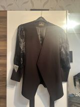 Brend: Impala 150ye alının geyınılmeyob Model: Qadın qara jilet/blazer — Rustam