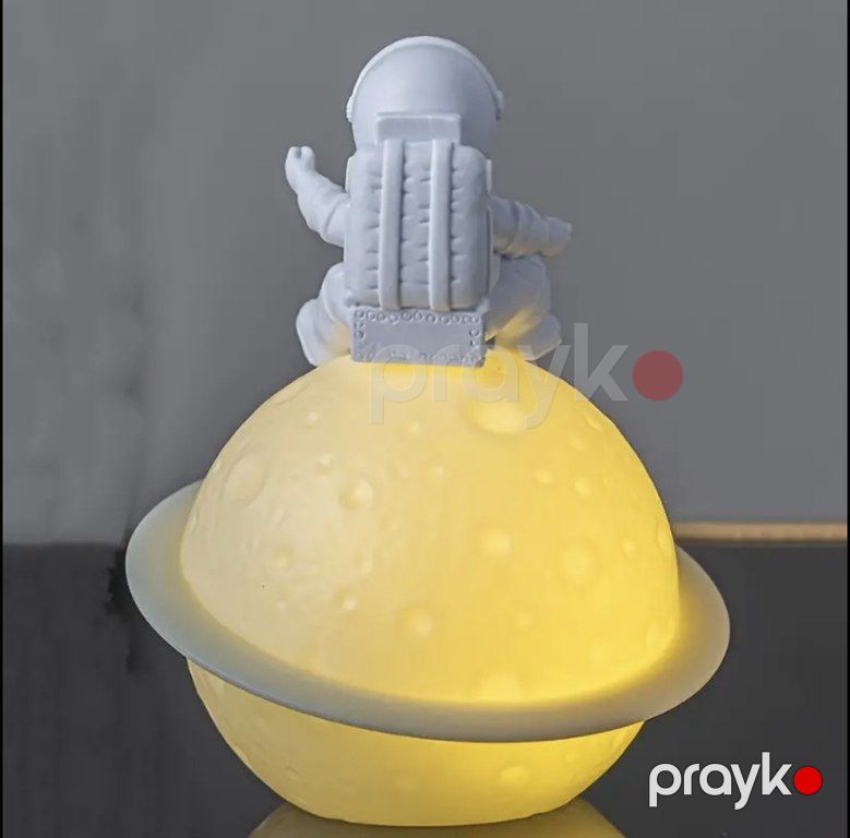 Lampa "Astronavt On Moon" — İşıqlandırma, Bakı (4)