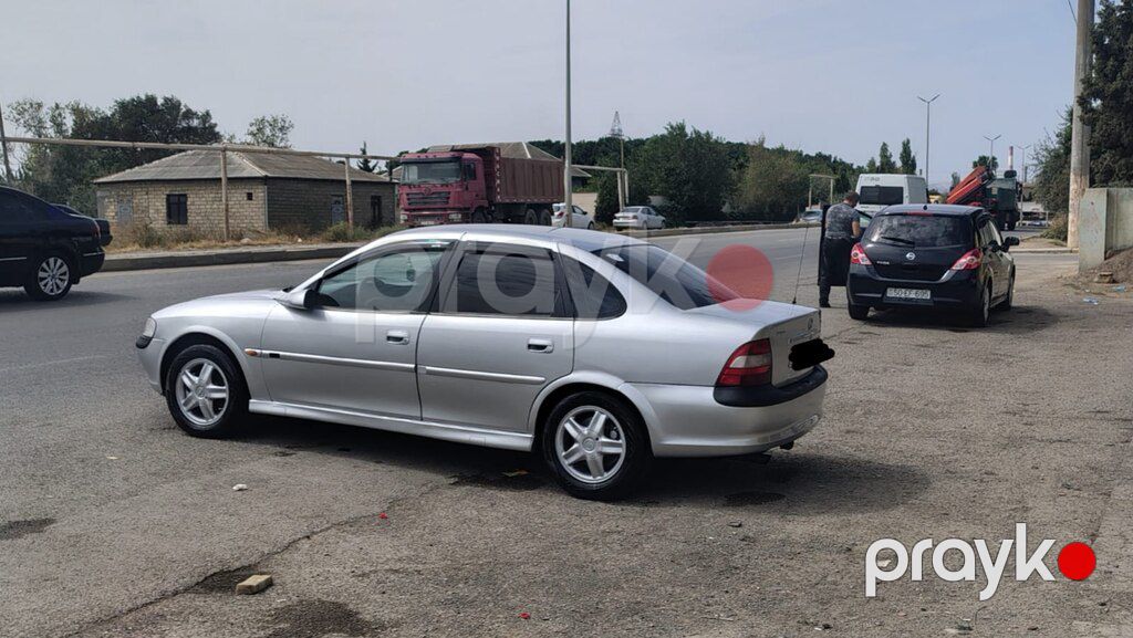 Opel Vectra, 1.8 L, 1997 il, 250 000 km — Avtomobillər, Sumqayıt (2)