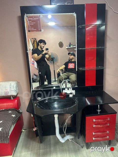 Bərbər mebeli — Bakı