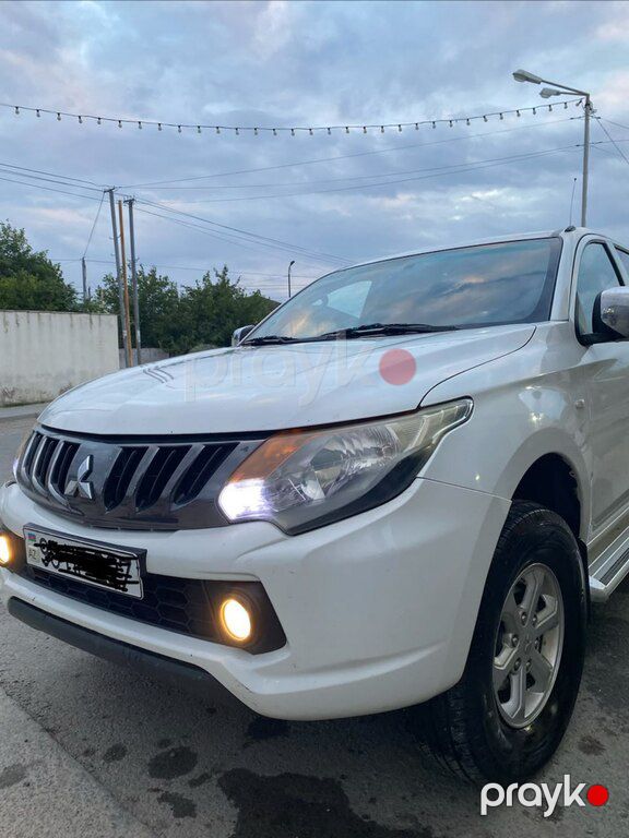 Mitsubishi L200, 2.5 L, 2017 il, 240 000 km — Avtomobillər, Bakı (9)