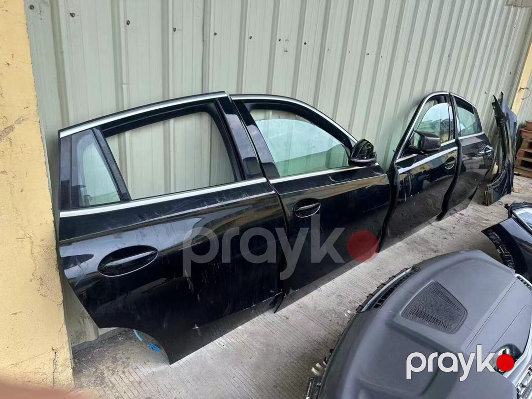 BMW X6 ehtiyat hissələri — Ehtiyat hissələri və aksesuarlar, Bakı (2)