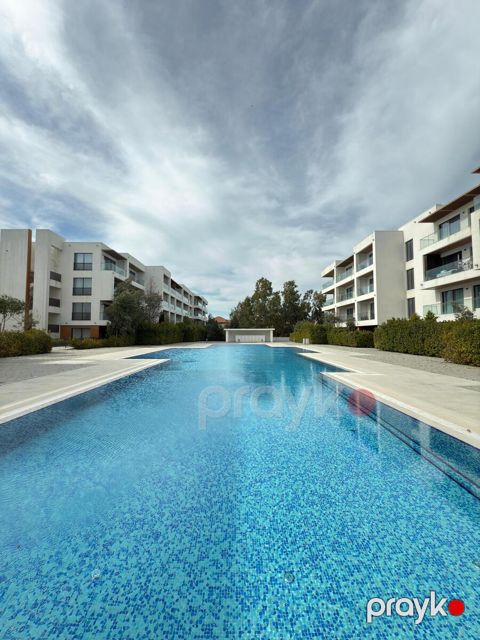 Satılır 2 otaqlı yeni tikili 93 m² — Bakı