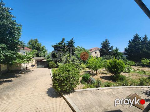 Satılır 5 otaqlı həyət evi/bağ evi 320 m² — Bakı