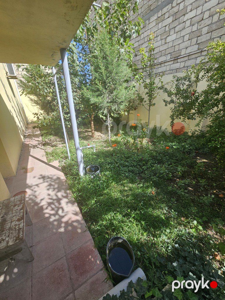 Satılır 4 otaqlı həyət evi/bağ evi 160 m² — Ev, villa, Bakı (9)