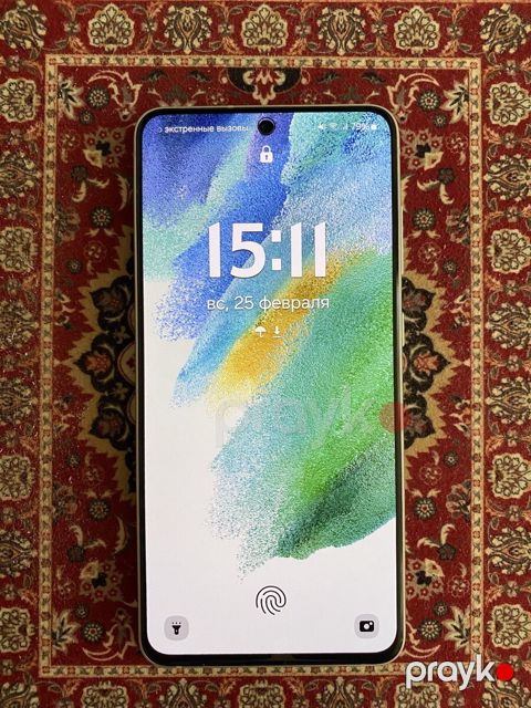 Samsung Galaxy S21 FE 5G Olive 128GB/6GB — Bakı