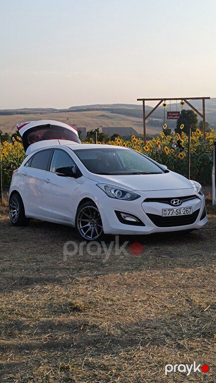 Hyundai i30, 1.6 L, 2014 il, 179 000 km — Avtomobillər, Bakı (2)