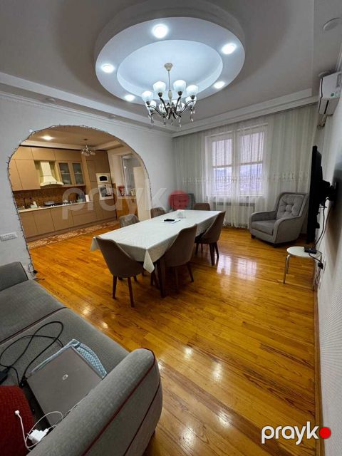 Satılır 4 otaqlı yeni tikili 145 m² — Bakı