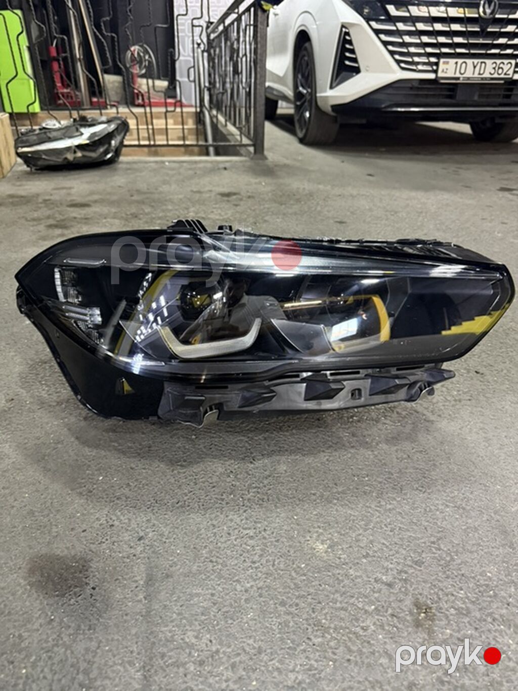BMW X5 G05 LED ön fara (sağ tərəf) əldədi satılır qiymətdə — Avtomobil işığı, Bakı (3)