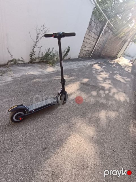 Skuter — Bakı