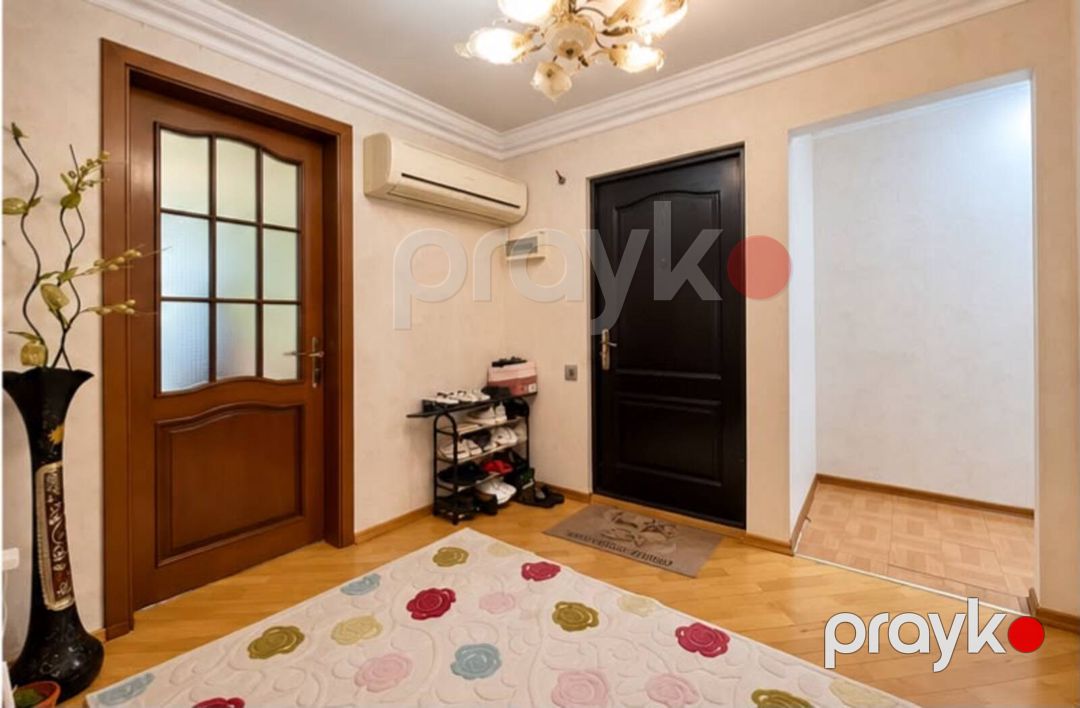 Satılır 4 otaqlı köhnə tikili 105 m² — Mənzil, Bakı (10)
