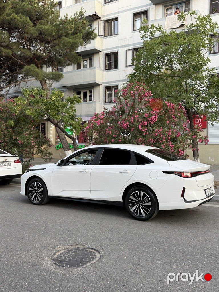 Changan Qiyuan A05, 1.5 L, 9.07 kWh, 2025 il, 16 000 km — Avtomobillər, Bakı (10)