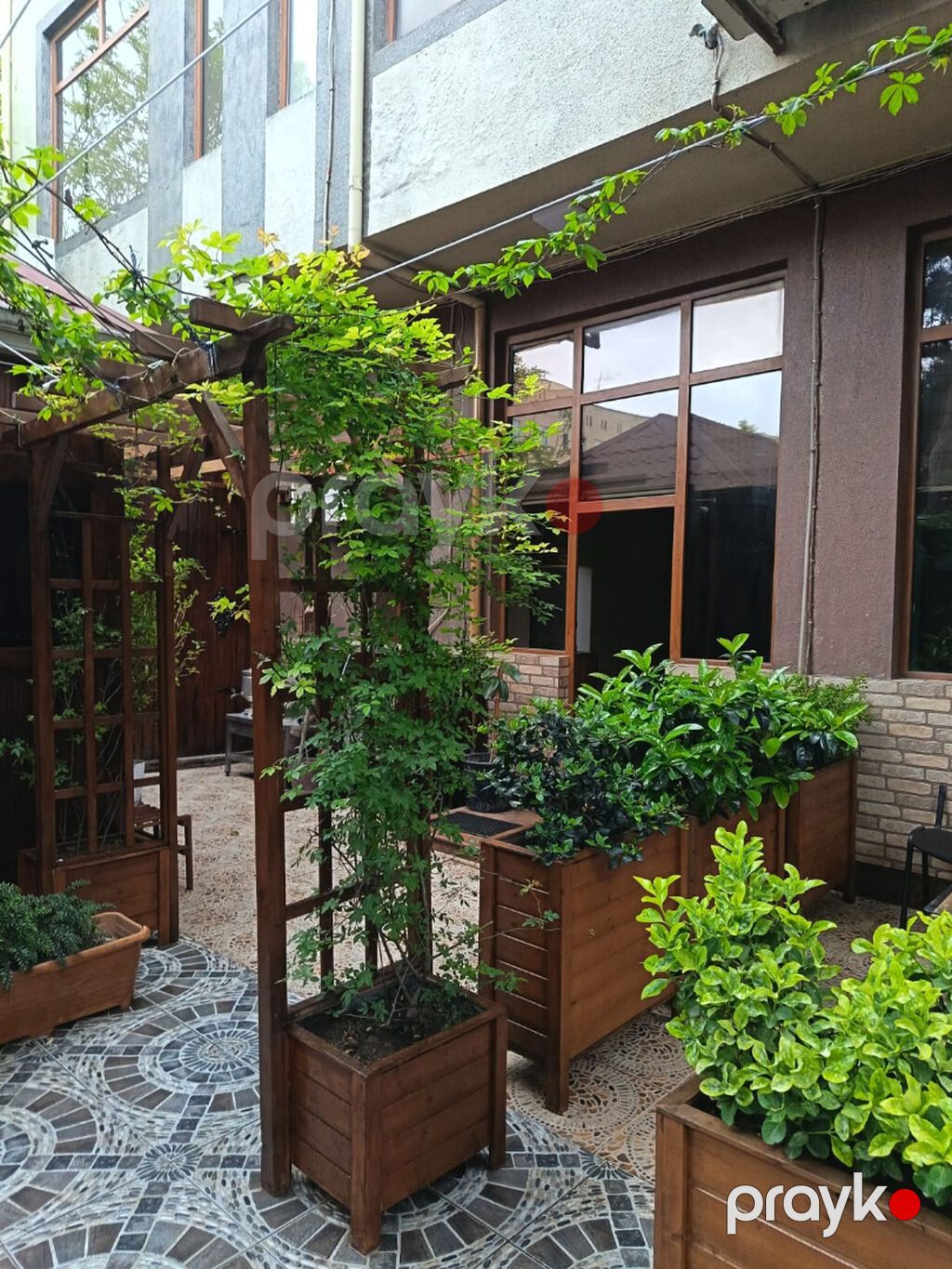 Badamdarda nöqtəsinə qədər hazır — premium restoran və lounge — Əmlak, Bakı (8)