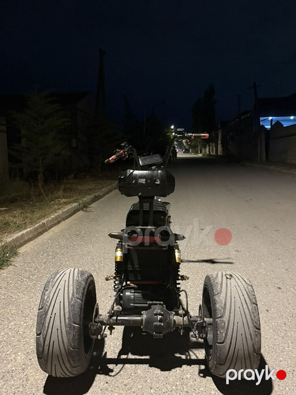 Elektrik üçtəkərli skuter – geniş təkərli, arxa ikili asqılı sport — Mopedlər və skuterlər, Digah (3)