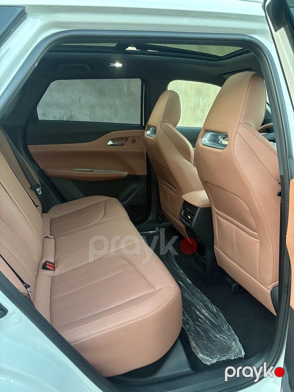 Changan Uni-Z, 1.5 L, 18.4 kWh, 2025 il, 6 800 km — Avtomobillər, Bakı (12)