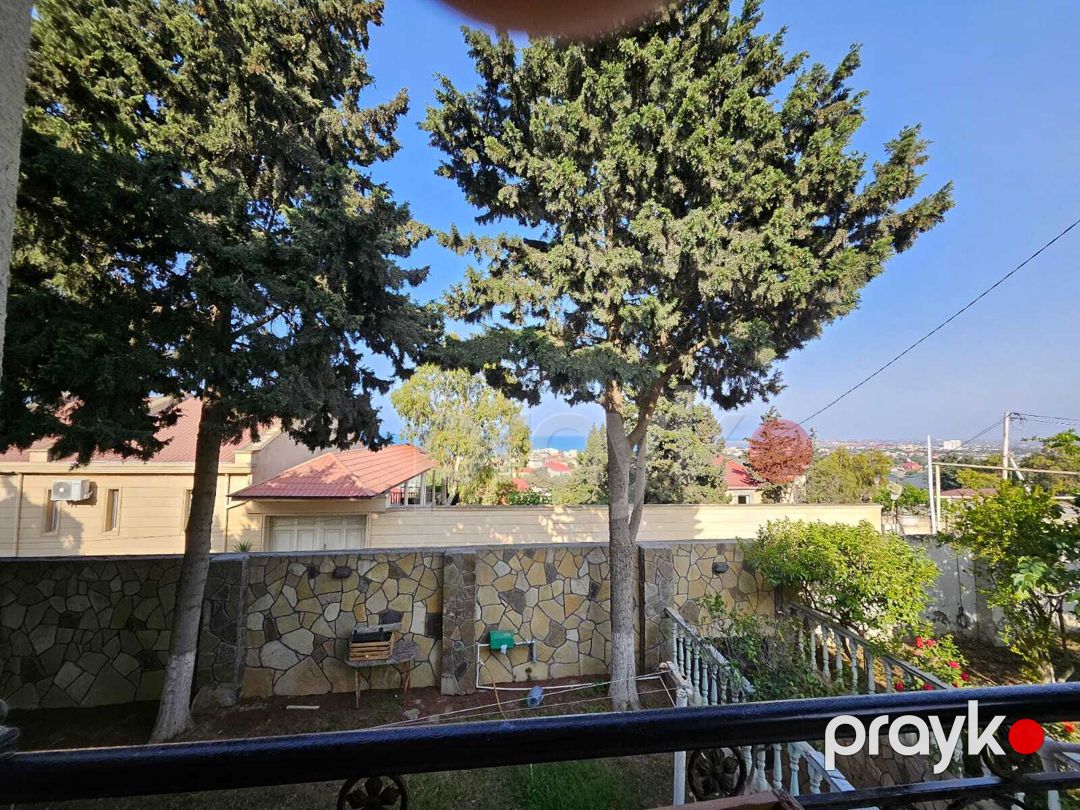 Satılır 5 otaqlı həyət evi/bağ evi 200 m² — Ev, villa, Bakı (11)