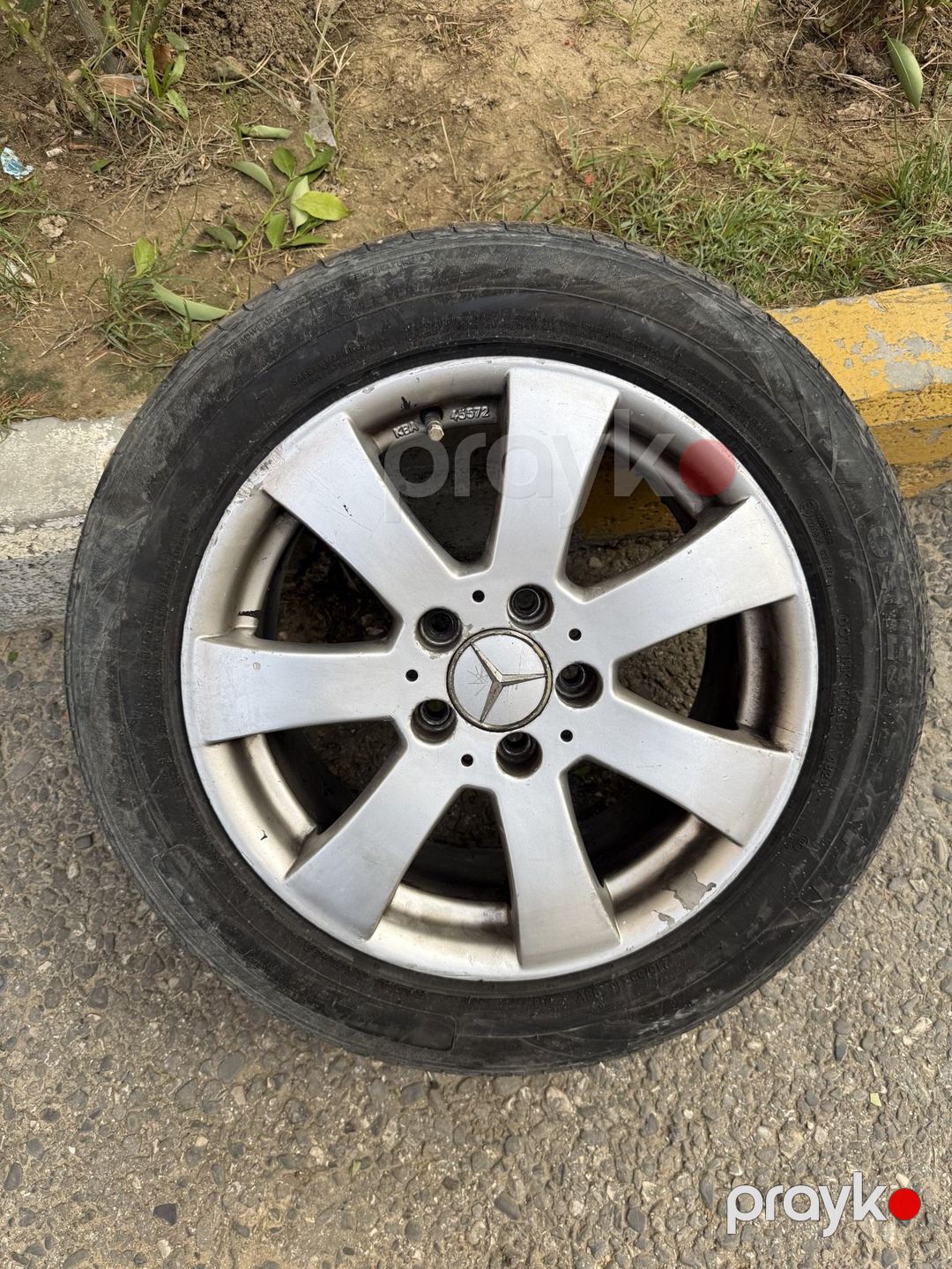 Mercedes təkərləri 215/55 R16 — Ehtiyat hissələri və aksesuarlar, Bakı (3)