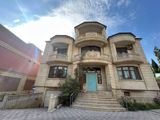 Satılır 10 otaqlı həyət evi/bağ evi 830 m² — Aisha Xanım — Дом, вилла