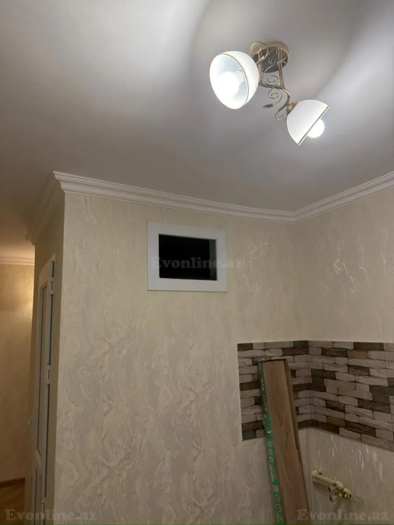 Satılır 1 otaqlı Mənzil Köhnə tikili 35 m² Bakı, Sabunçu r., Bakıxanov — Mənzil, Bakı (7)