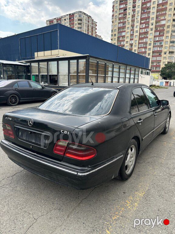 Mercedes E 270, 2.7 L, 1999 il, 428 000 km — Avtomobillər, Bakı (7)