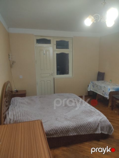 İcarəyə verilir 1 otaqlı köhnə tikili 30 m² — Bakı