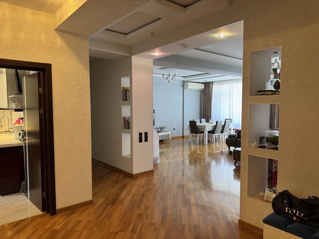 Satılır 3 otaqlı yeni tikili 140 m² — Mənzil, Bakı (7)