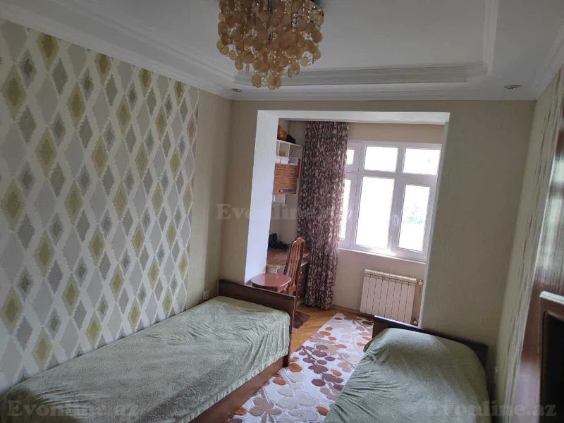 Satılır 4 otaqlı Mənzil Köhnə tikili 100 m² Bakı, Nizami r., 8-ci kilometr — Mənzil, Bakı (4)