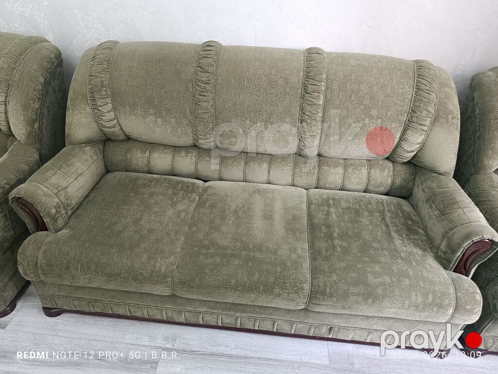 Yaşıl rəngli yumşaq mebel dəsti - Tərkibi: 3 yerlik divan + 2 ədəd — Yumşaq mobilya dəstləri, Mingəçevir (3)