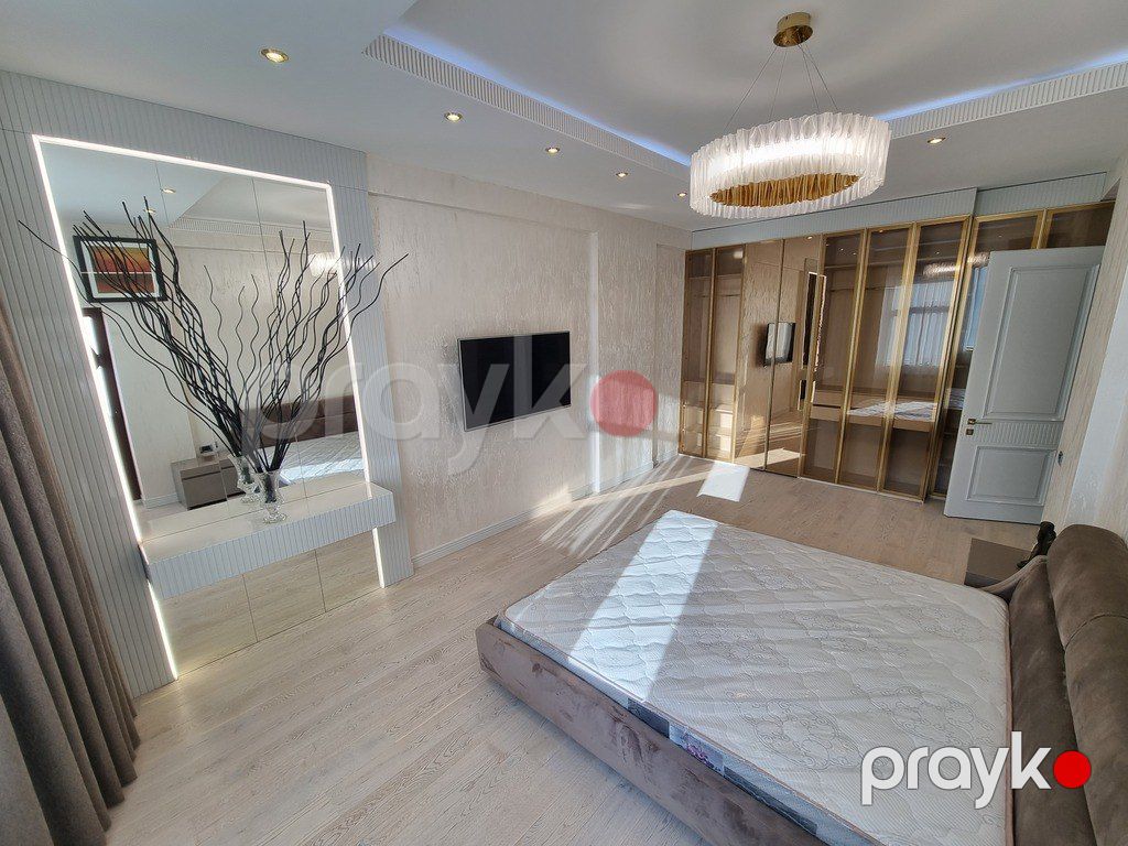 Satılır 4 otaqlı yeni tikili 204 m² — Mənzil, Bakı (10)