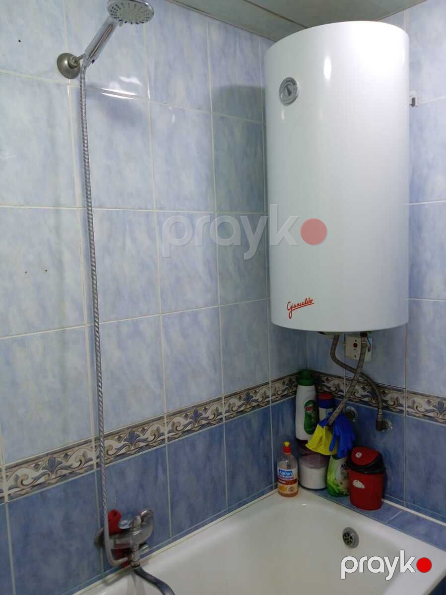 Satılır 2 otaqlı köhnə tikili 60 m² — Mənzil, Bakı (10)