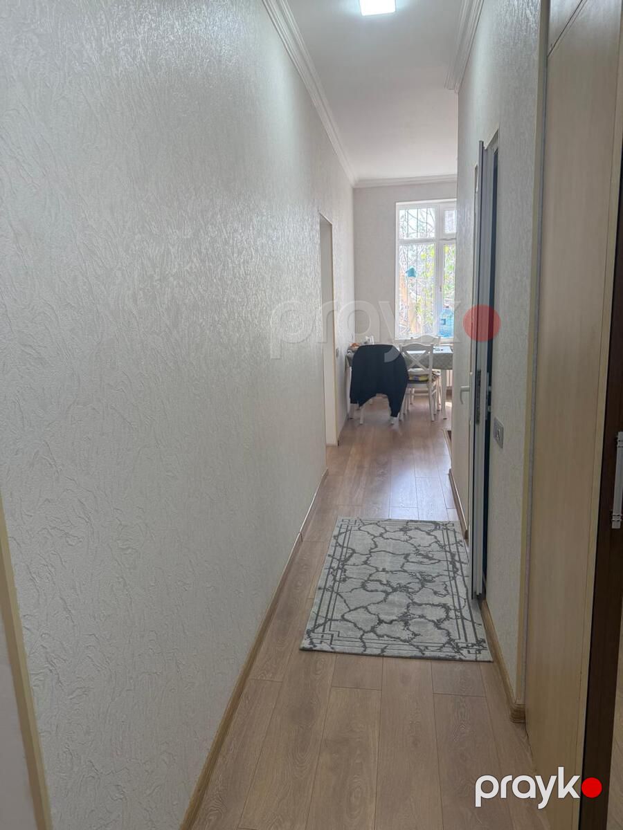 Satılır 2 otaqlı köhnə tikili 65 m² — Mənzil, Bakı (9)