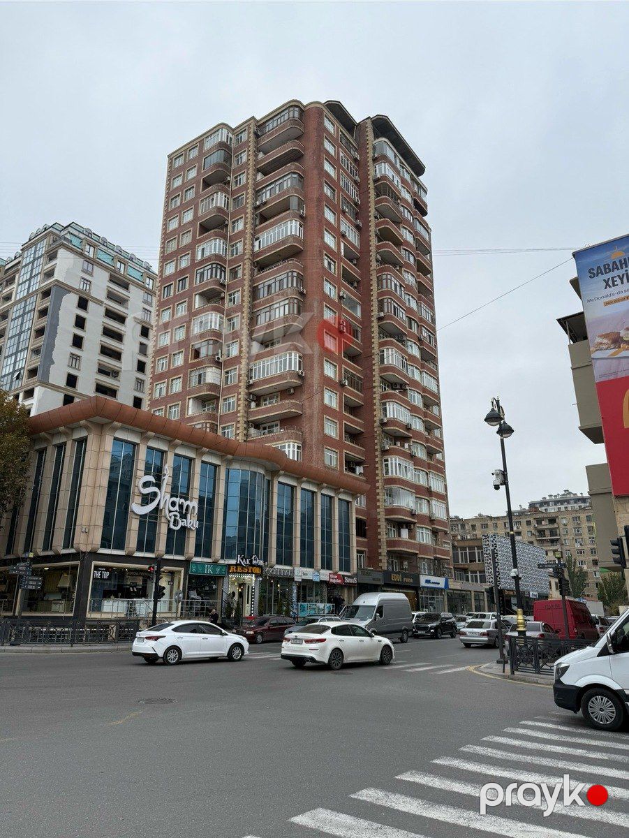 Satılır obyekt 650 m² — Əmlak, Bakı (4)