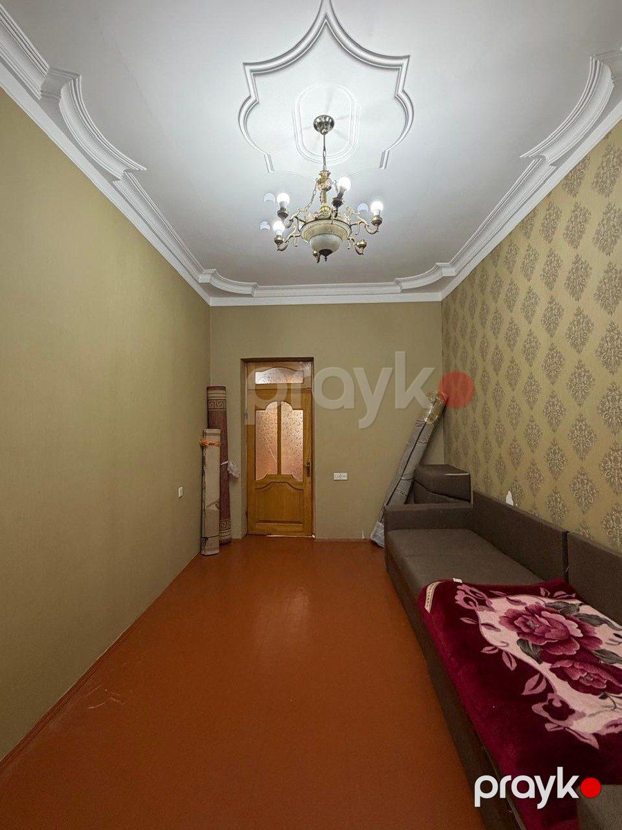 Satılır 2 otaqlı köhnə tikili 65 m² — Mənzil, Bakı (2)
