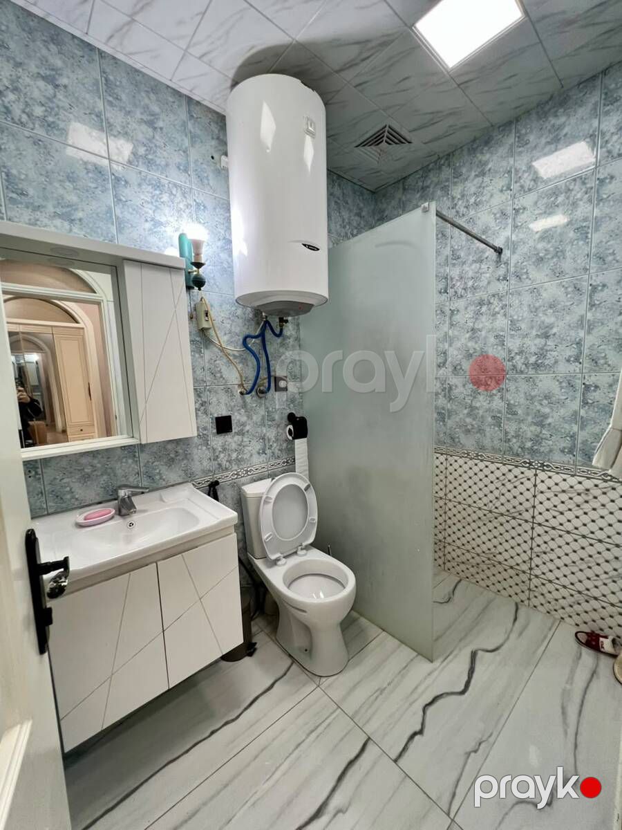 Satılır 4 otaqlı köhnə tikili 100 m² — Mənzil, Bakı (12)