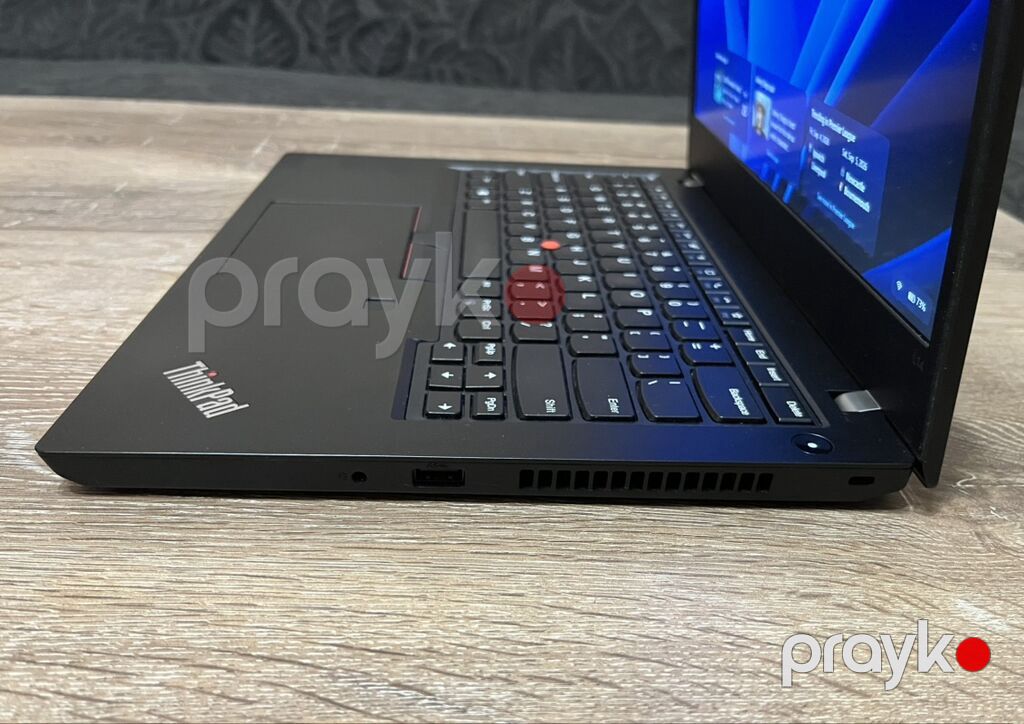 İşlənmiş Lenovo ThinkPad, 14 Intel Core i5, 256 GB — Lenovo, Bakı (4)
