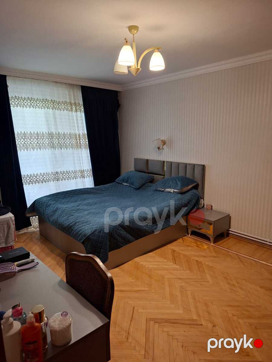 Satılır 3 otaqlı köhnə tikili 75 m² — Mənzil, Bakı (2)