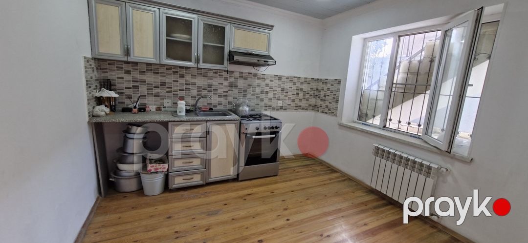 Satılır 6 otaqlı həyət evi/bağ evi 200 m² — Ev, villa, Bakı (8)