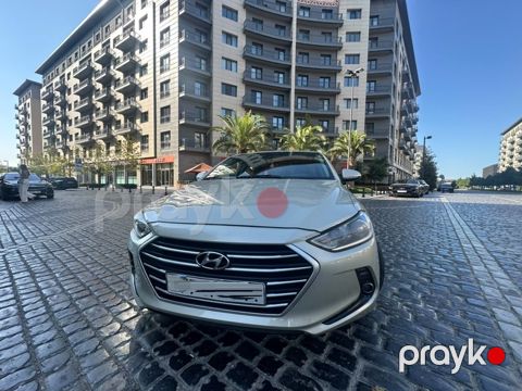 Hyundai Avante, 1.6 L, 2016 il, 137 000 km — Bakı