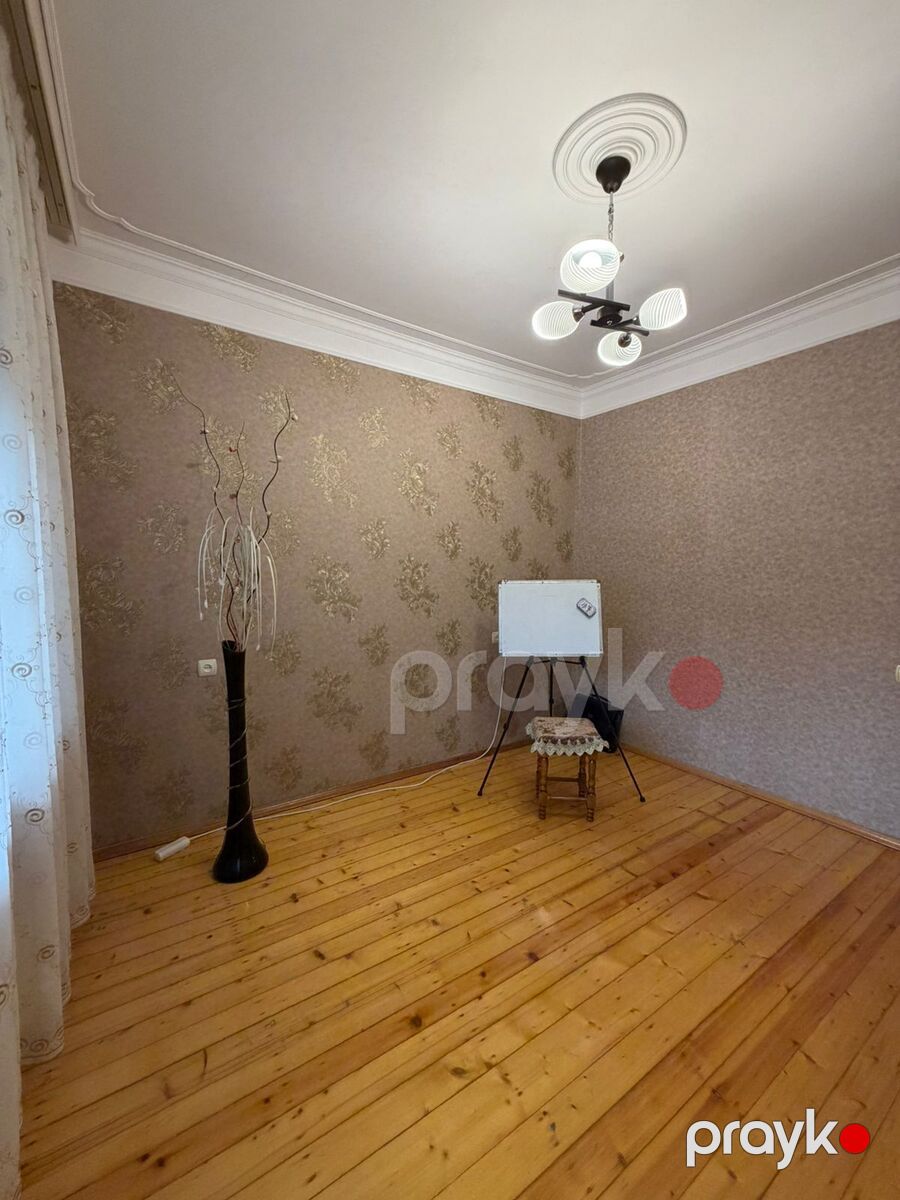 Satılır 4 otaqlı köhnə tikili 100 m² — Mənzil, Bakı (11)
