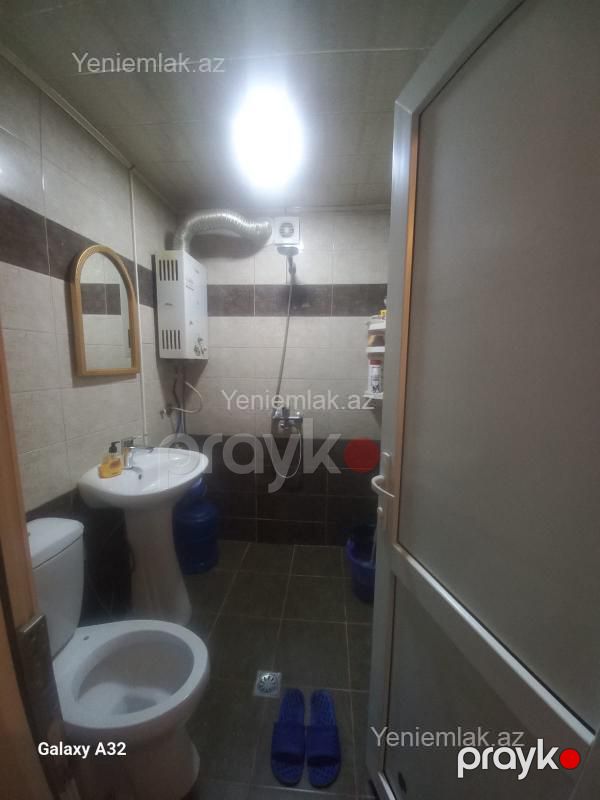 Satılır 2 otaqlı Bina evi menzil (Köhnə tikili), 56 m², 3-cü mikrorayon — Mənzil, Sumqayıt (5)