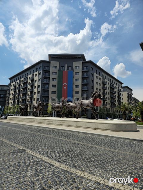 Satılır 4 otaqlı yeni tikili 135 m² — Bakı